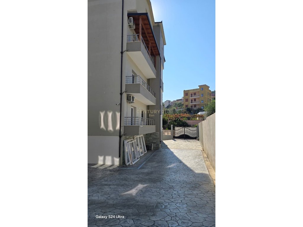 Apartament 2+1 në shitje në Durrës me post parkimi dhe depo !
