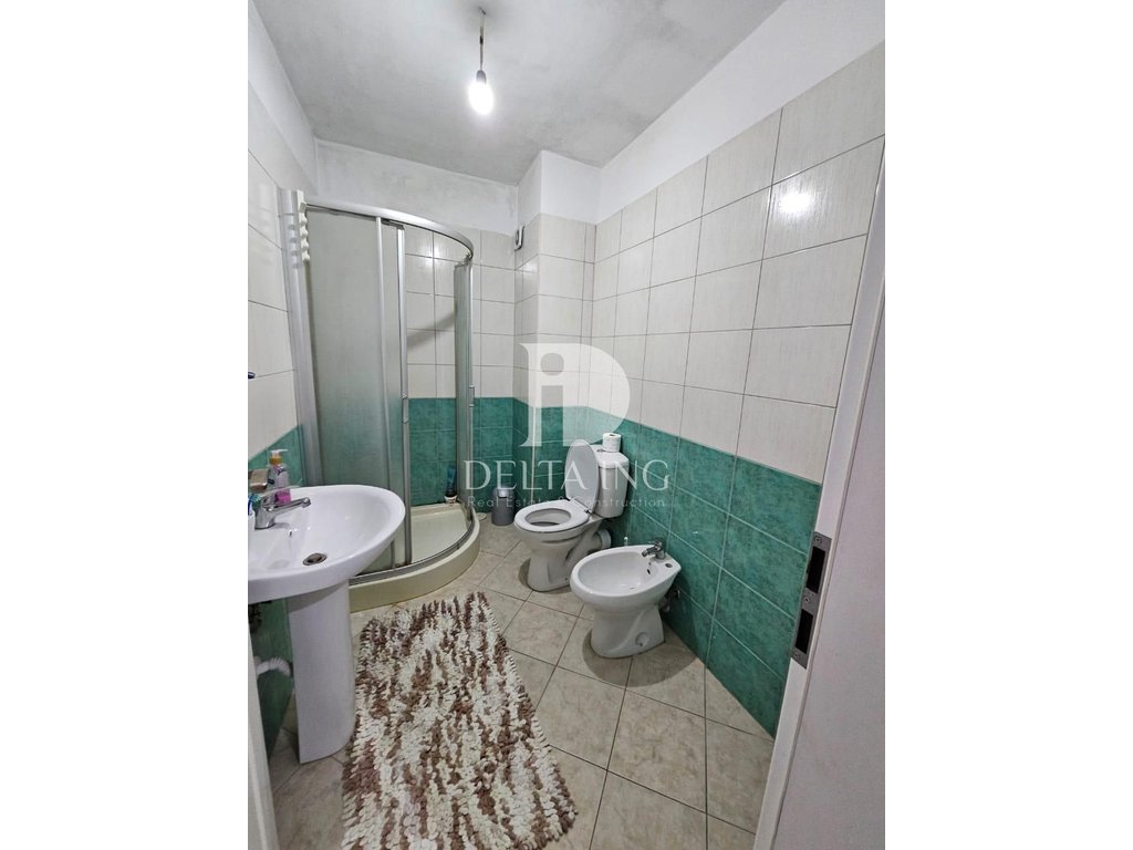 Shitet apartament 2+1+2 në Astir – Tek vila l
