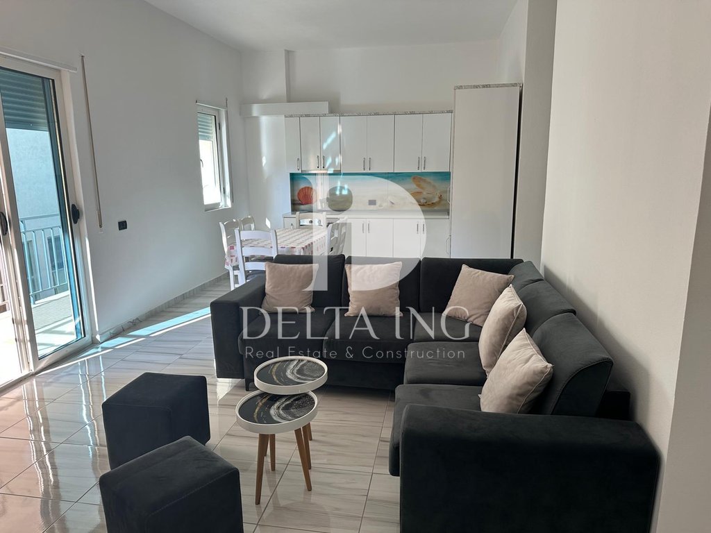 Apartment zum verkauf 2+1 bei shkëmbi i kavajës –, möbliert