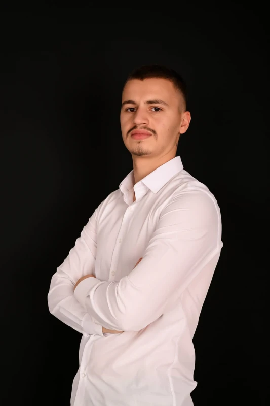 Grundstück zum verkauf in prush, Tirana – 1.240 m²