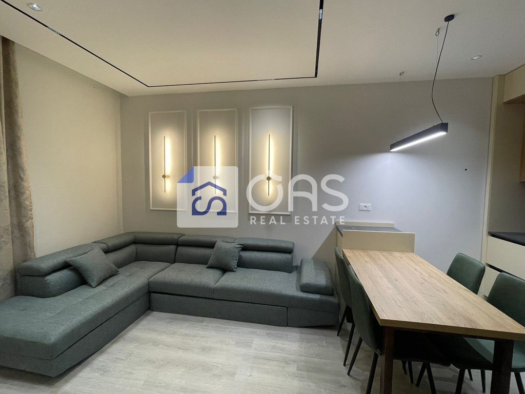 Apartamento 2+2 en alquiler en univers city, Tirana