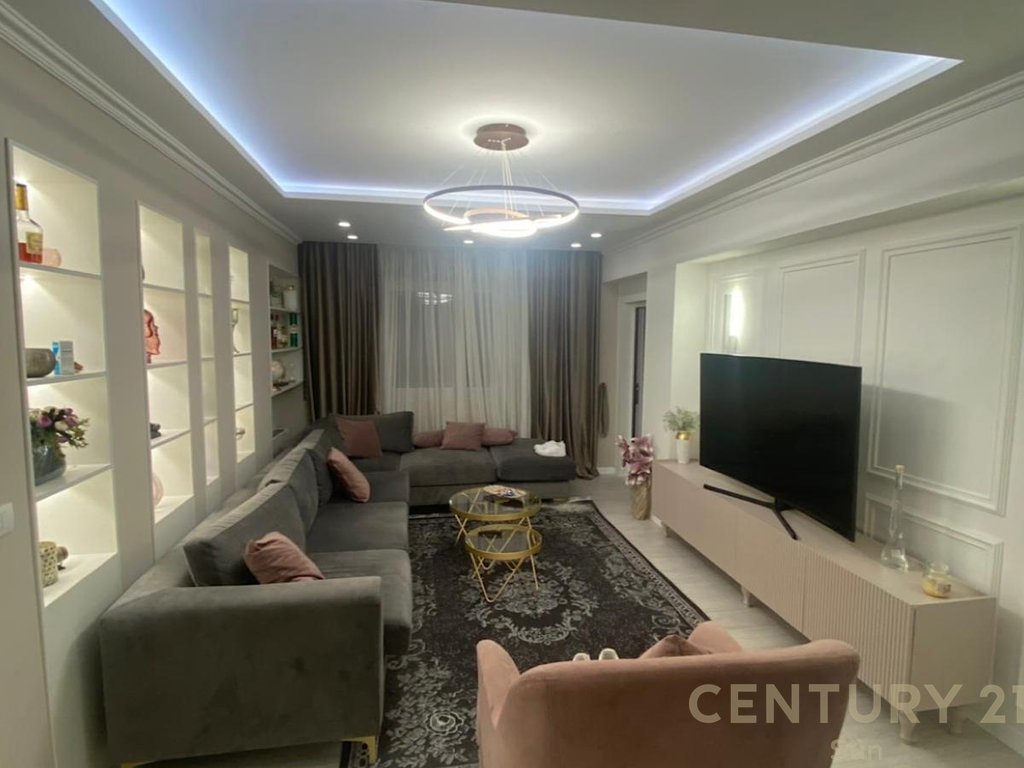 Appartement 2+1 à louer près de la place willson!