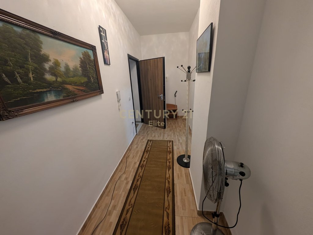 À venda na praia de qerret, apartamento 1+1. (7)