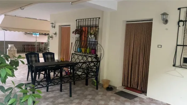 Venta de 2 apartamentos 1+1 amueblados en shkëmbi i kavajës