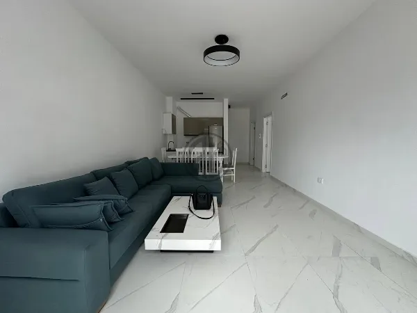Apartament 2+1 për shitje — Vijë e parë, Mali i Robit