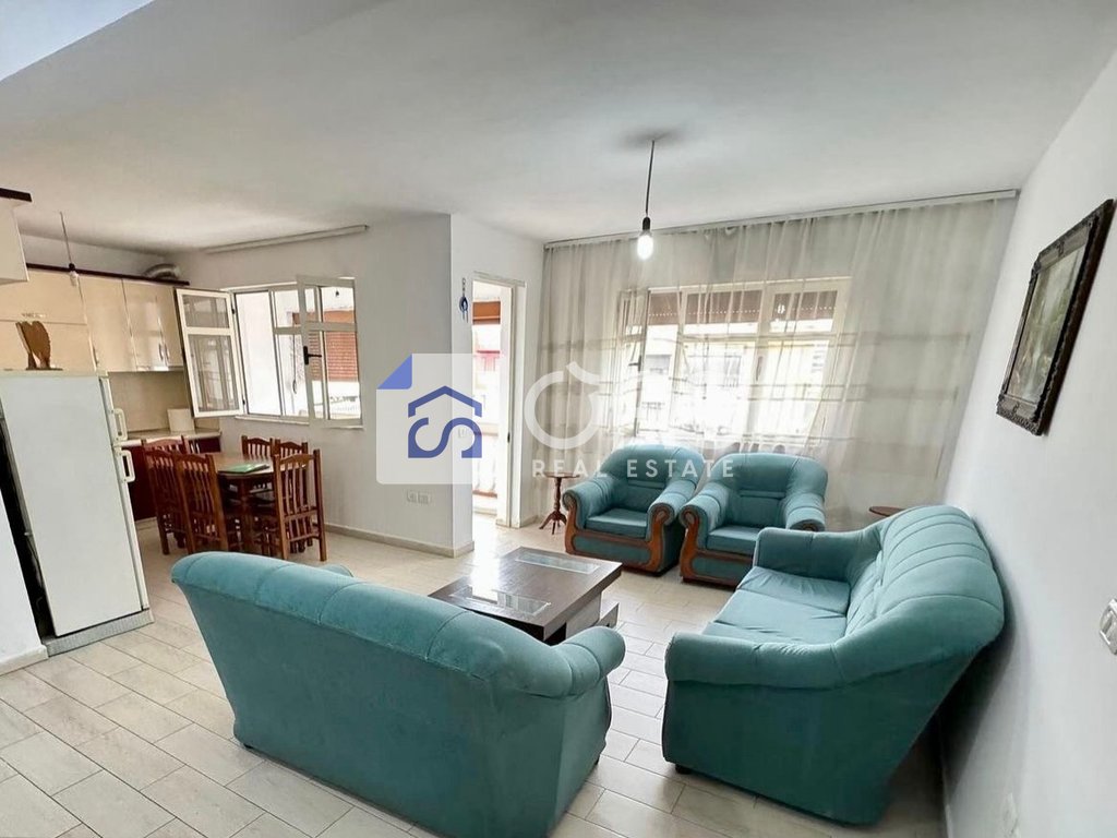Apartamento 2+1 en alquiler en casa italia, kthesa e kamzës, Tirana