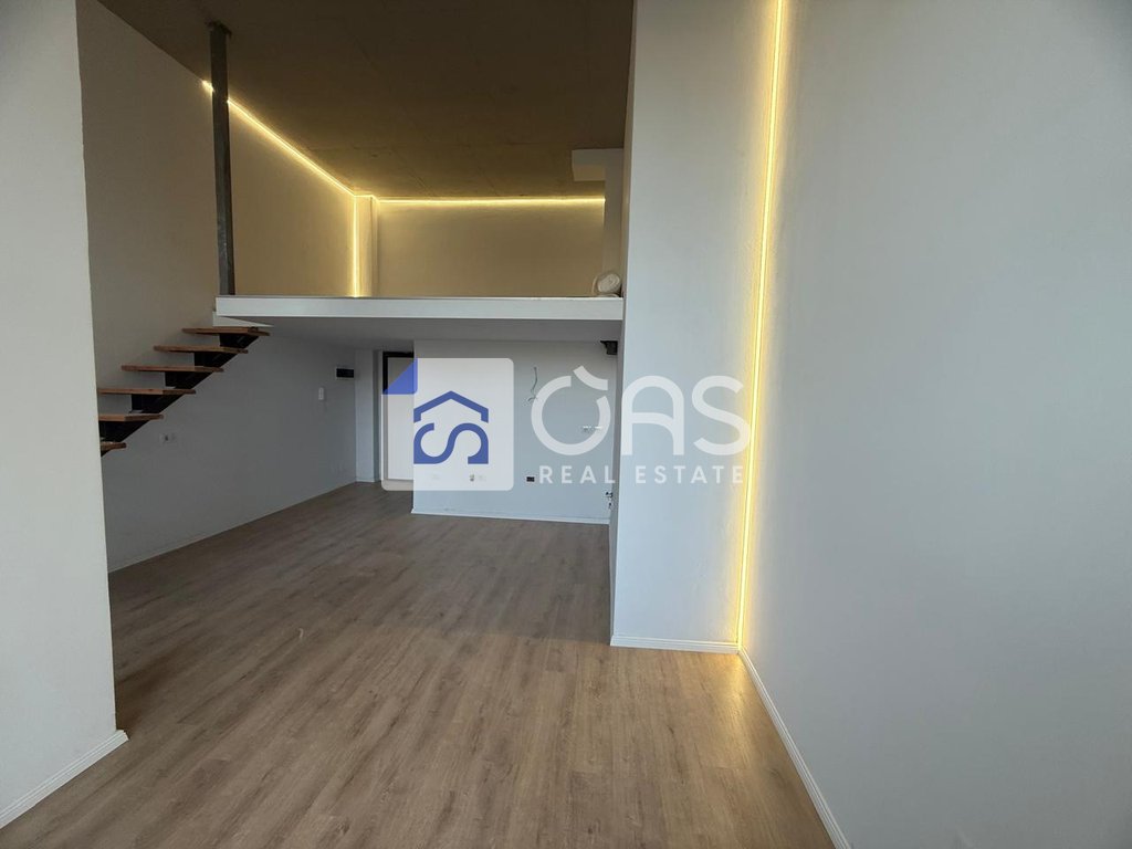 Para alugar duplex, perto de american 3