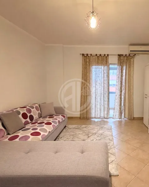 Apartamento 1+1 perto do hospital regional de durres