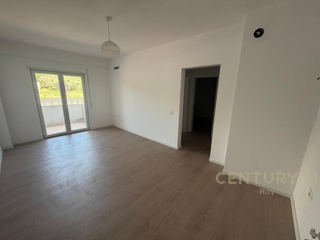 Apartamento 1+1 em shkëmbi i kavajës, Durrës!