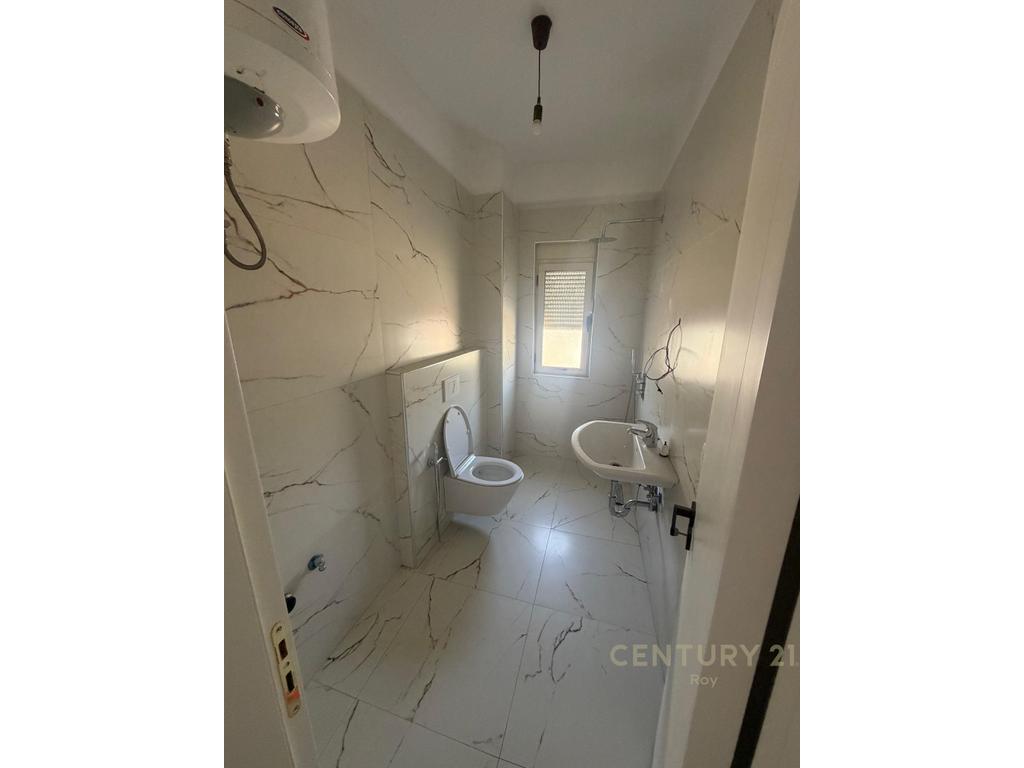 Apartamento 1+1 em shkëmbi i kavajës, Durrës!