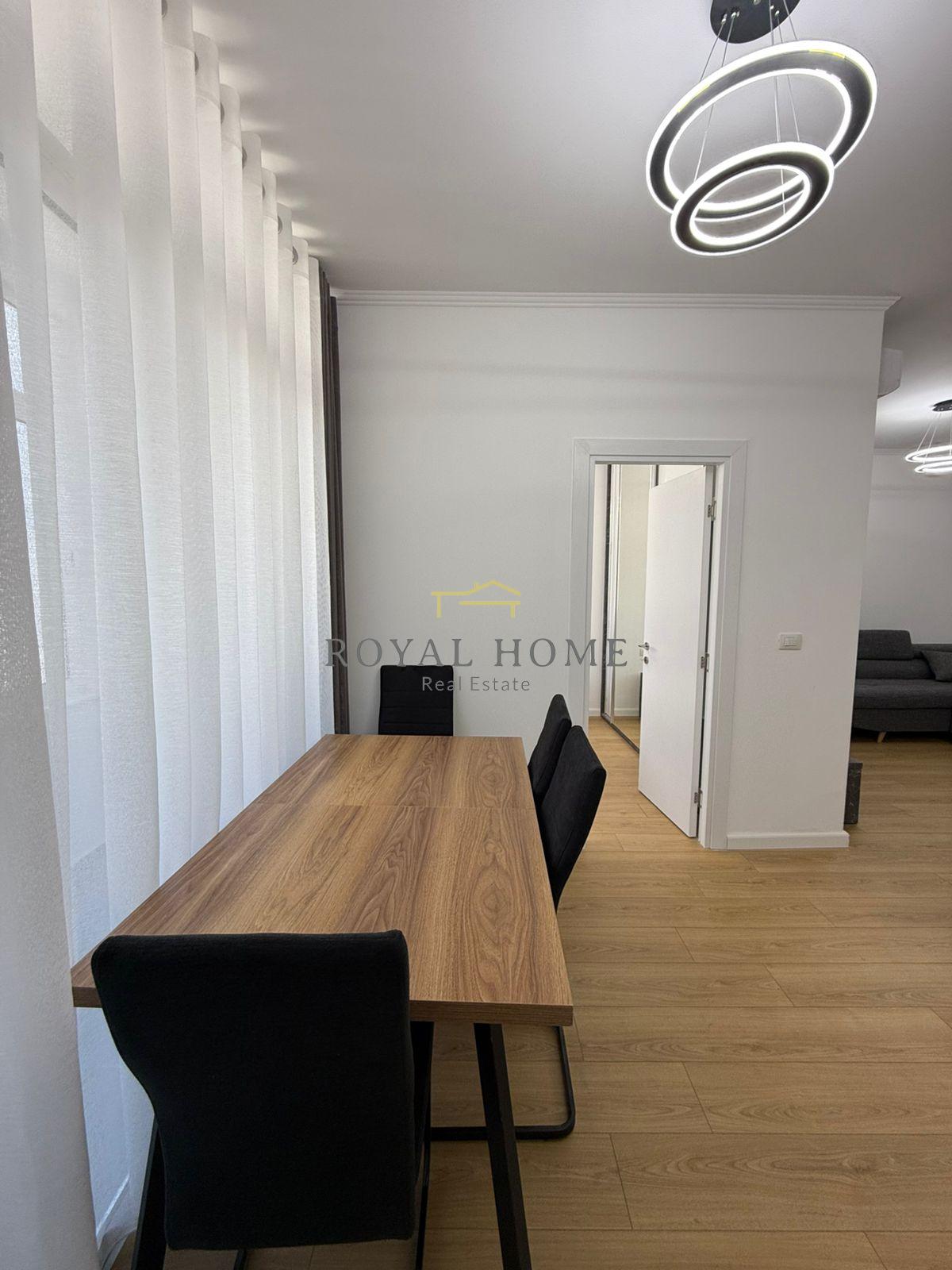 Shitet apartament 2+1 – Pranë zogut të zi