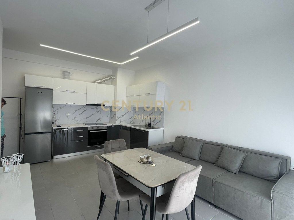 Appartamento 2+1 in affitto a plazh iliria, durazzo!