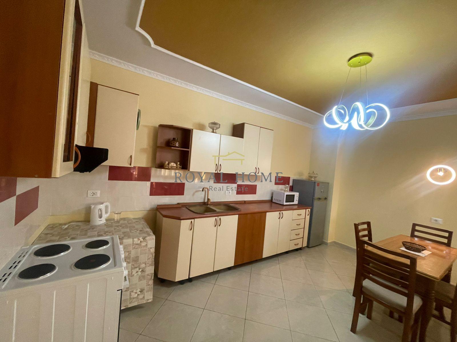 Jepet apartament me qera