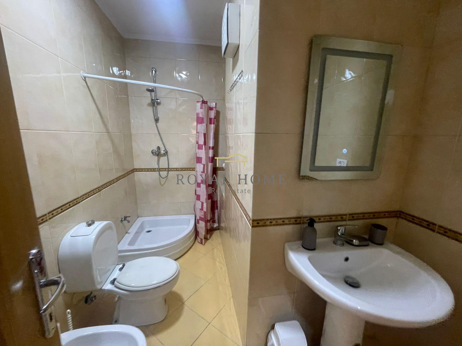 Jepet apartament me qera