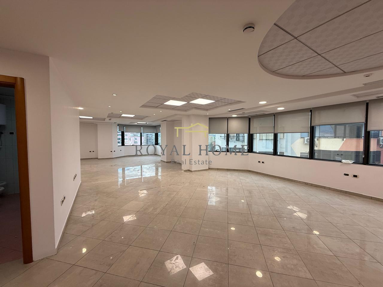 Jepet me qira ambient open space – Kullat binjake