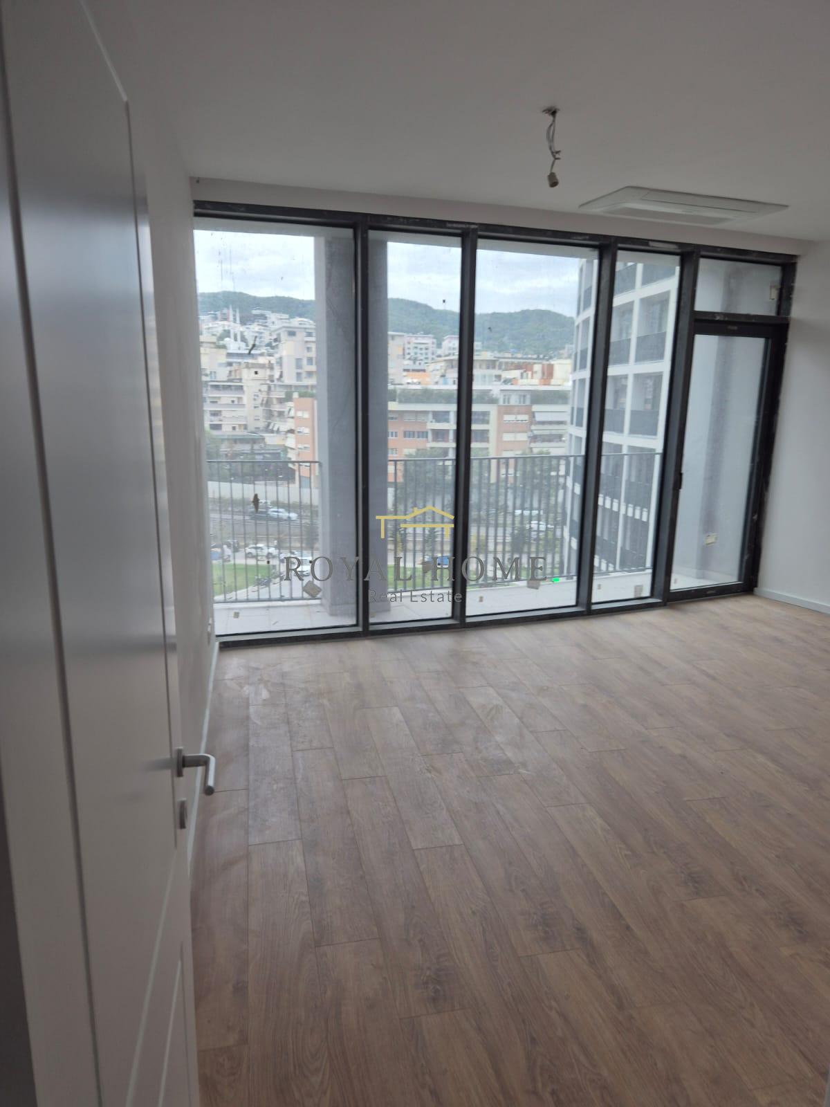 À alugar ambiente open space – Kullat binjakë