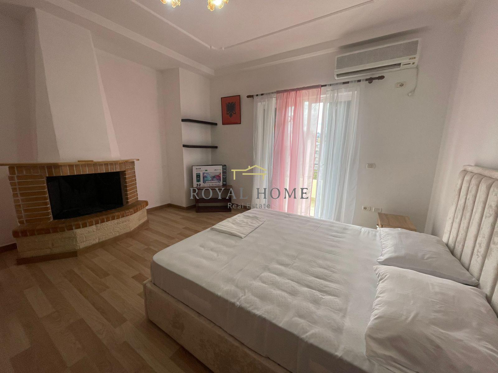 Apartament 2+1+2 me qera ,ne fresk