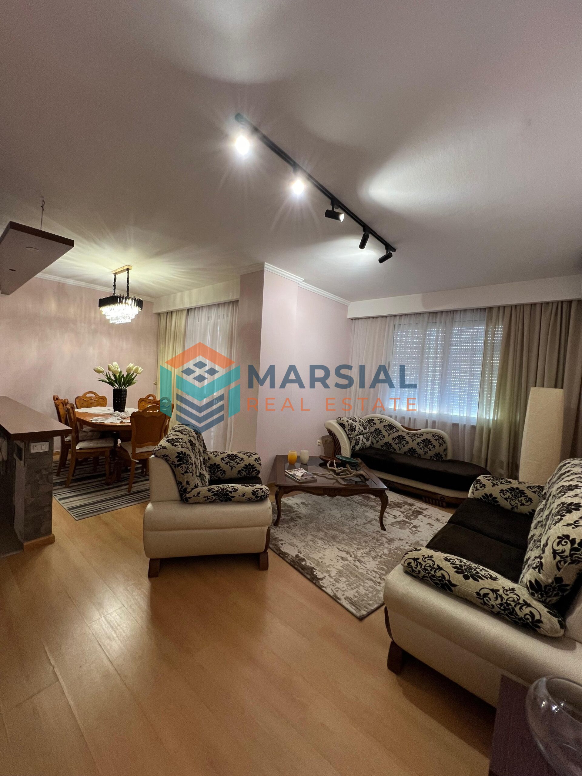 En alquiler: Apartamento 2+1, Astir, Tirana | marsial