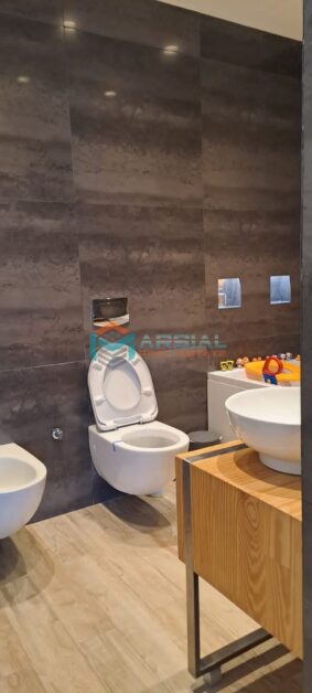 Apartamento en alquiler, calle dervish hima, Tirana | marsial