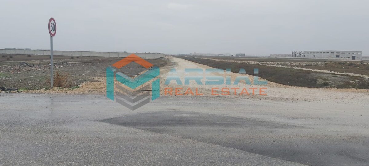 6 ha industrial land for sale almost adjacent to porto romano at 30 euro/m² | marsial