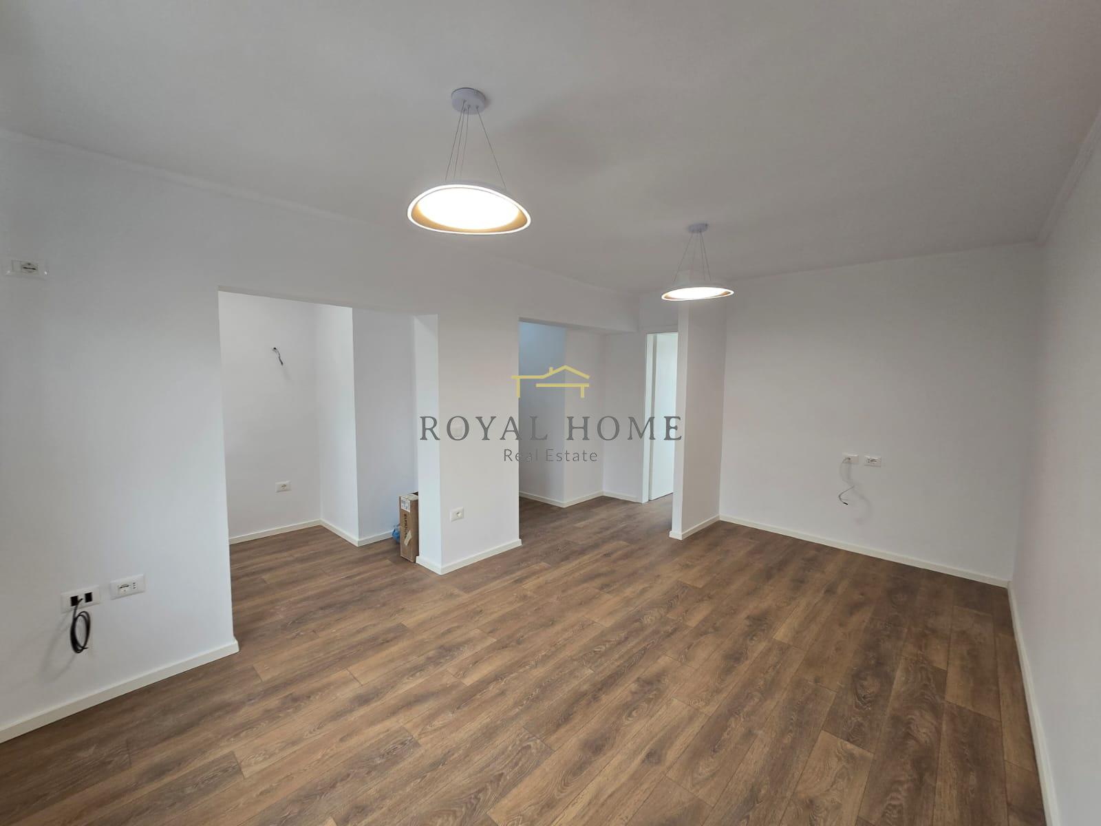 Ali Demi, apartament 1+1 në shitje