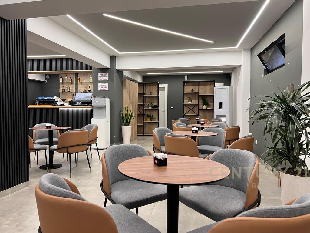 Zum verkauf: Bar-pizzeria aktivität in der nähe des stadions Durrës!