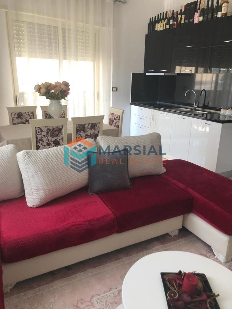 Apartamento para alugar 2+1 no lungomare, vlore | marsial