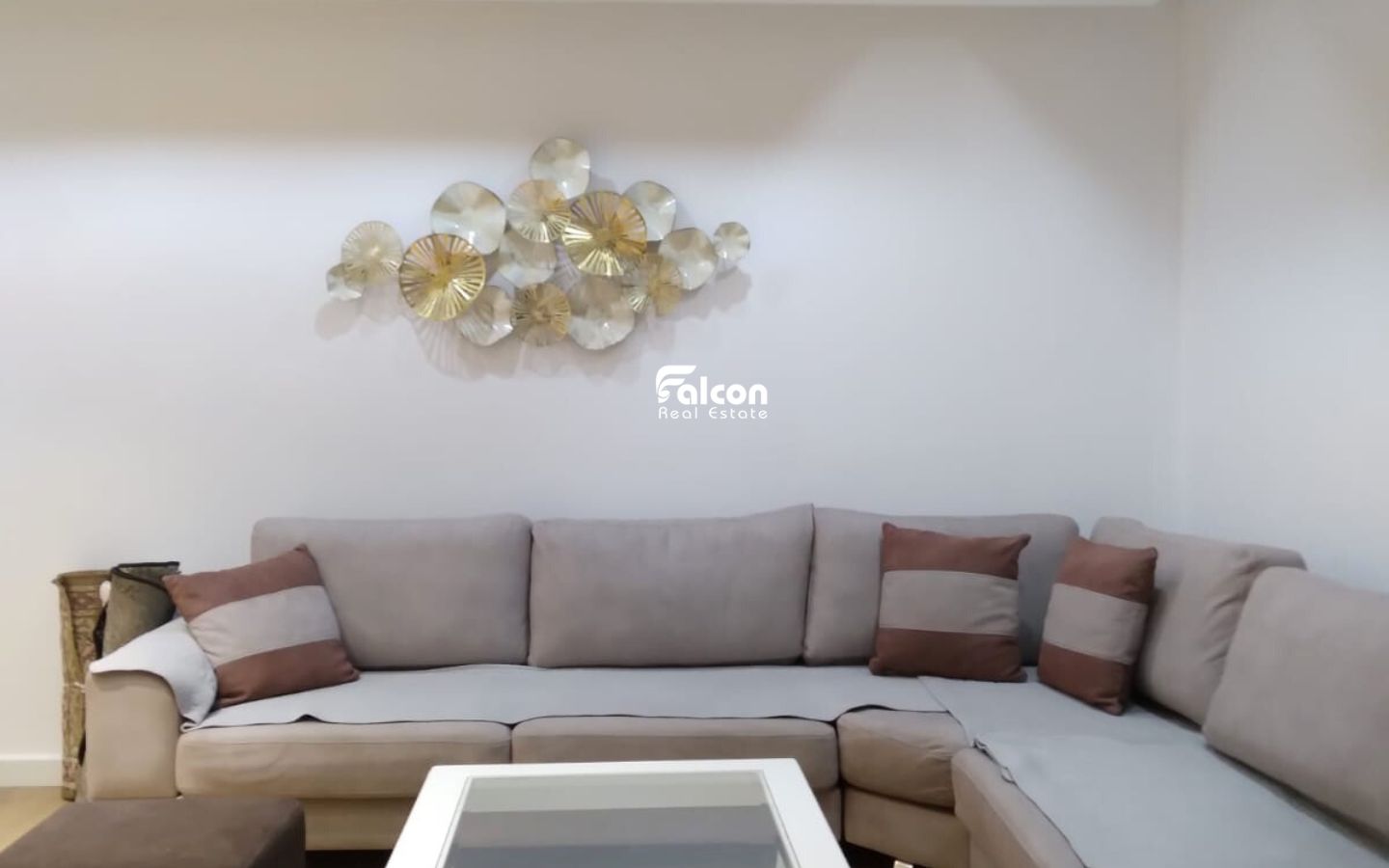 Jepet me qera apartament 1+1, lagjja 17 (radanec) –korce!!