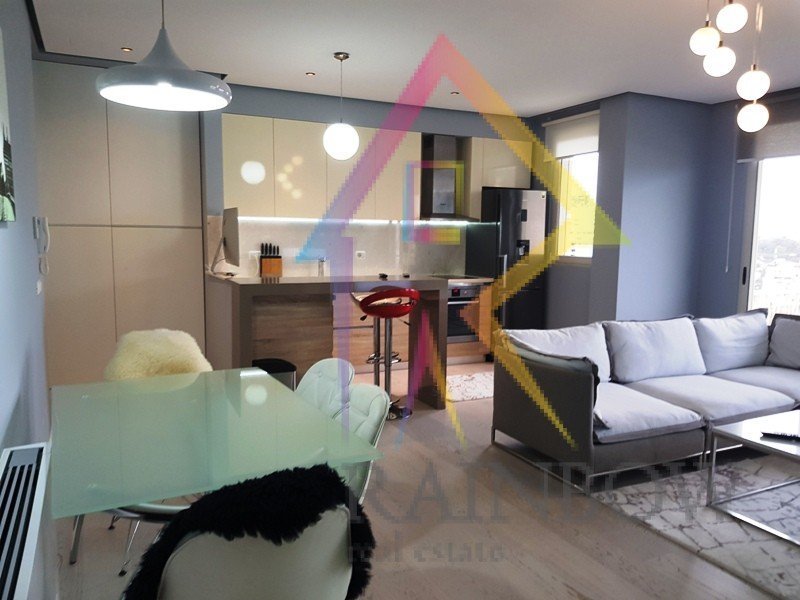 Appartamento moderno in affitto vicino al lago artificiale — Rainbow - real estate albania