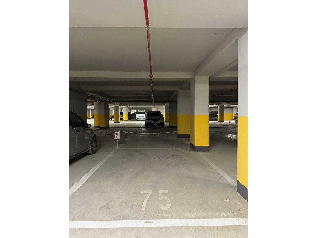 Bulevari nuevo, poste de estacionamiento