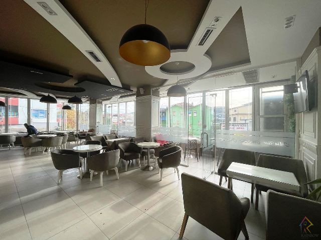 Ambiente comercial à venda em ysberisht