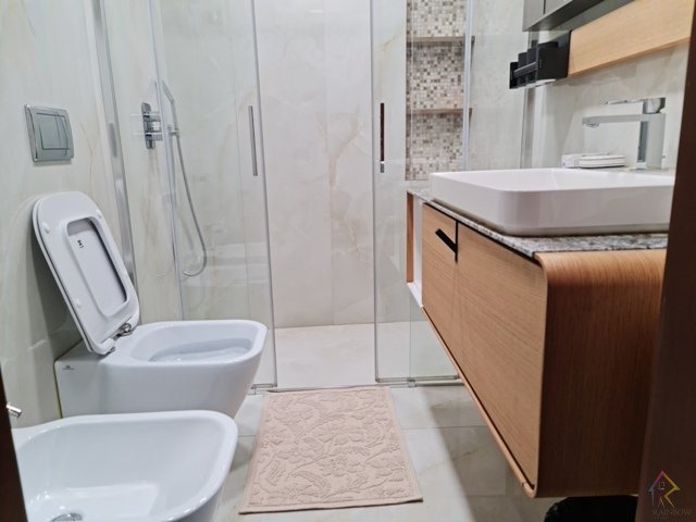 3+1 wohnung in der nähe des air albania stadions