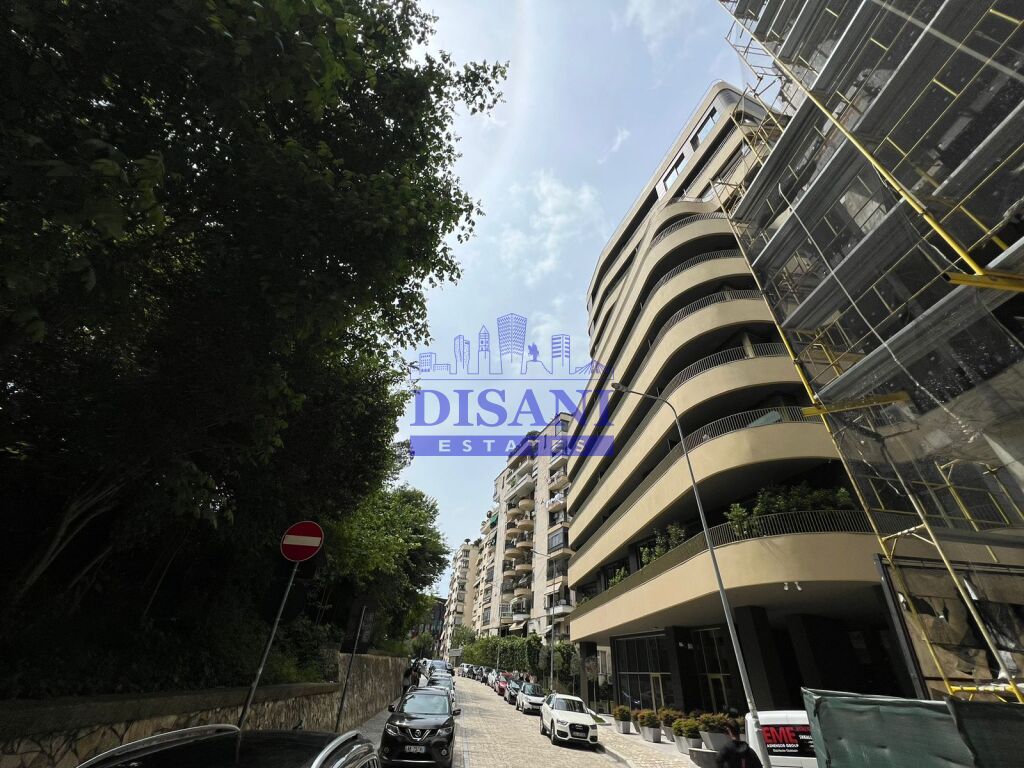 Apartamento 2+1+2 en venta cerca del parque del lago artificial