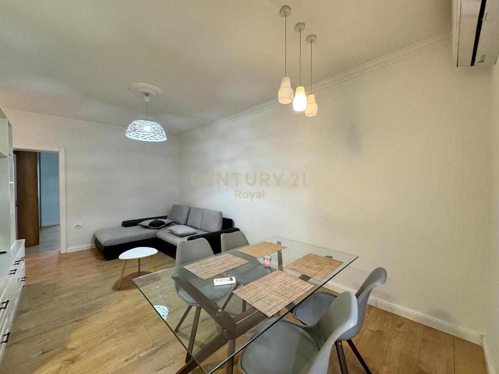 Appartement 2+1 à louer dans bloc bllok