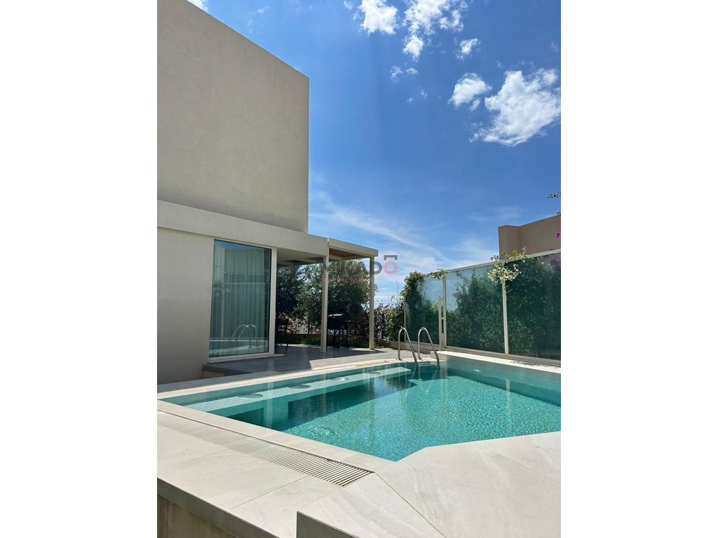 ¡villa big twin en venta en green coast, palase!