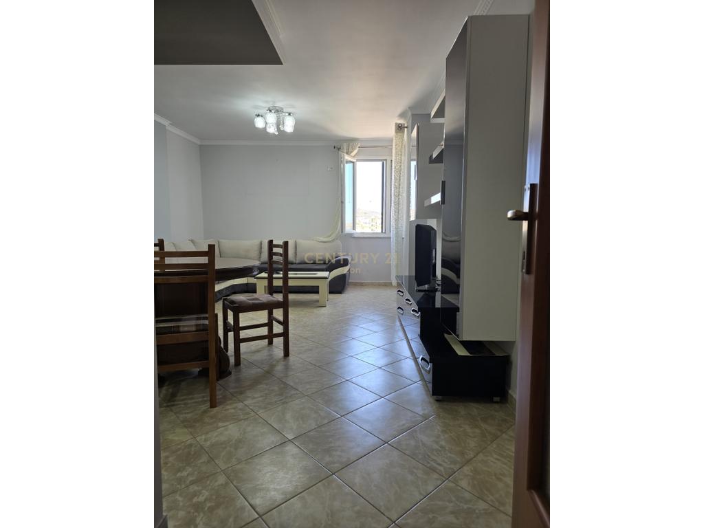 Appartamento in affitto 2+1+2 a Durrës! (7)