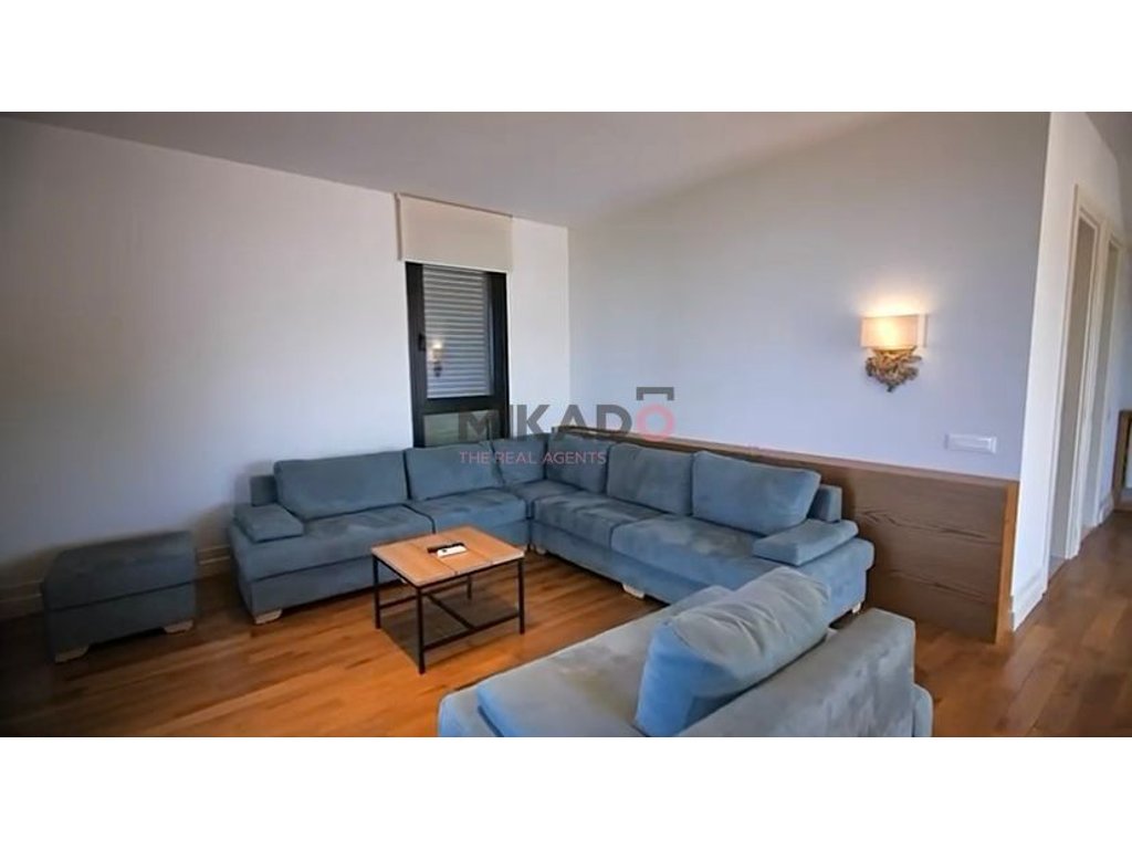 Villa in vendita, villa a 2 piani a koder e kuqe, paskuqan!