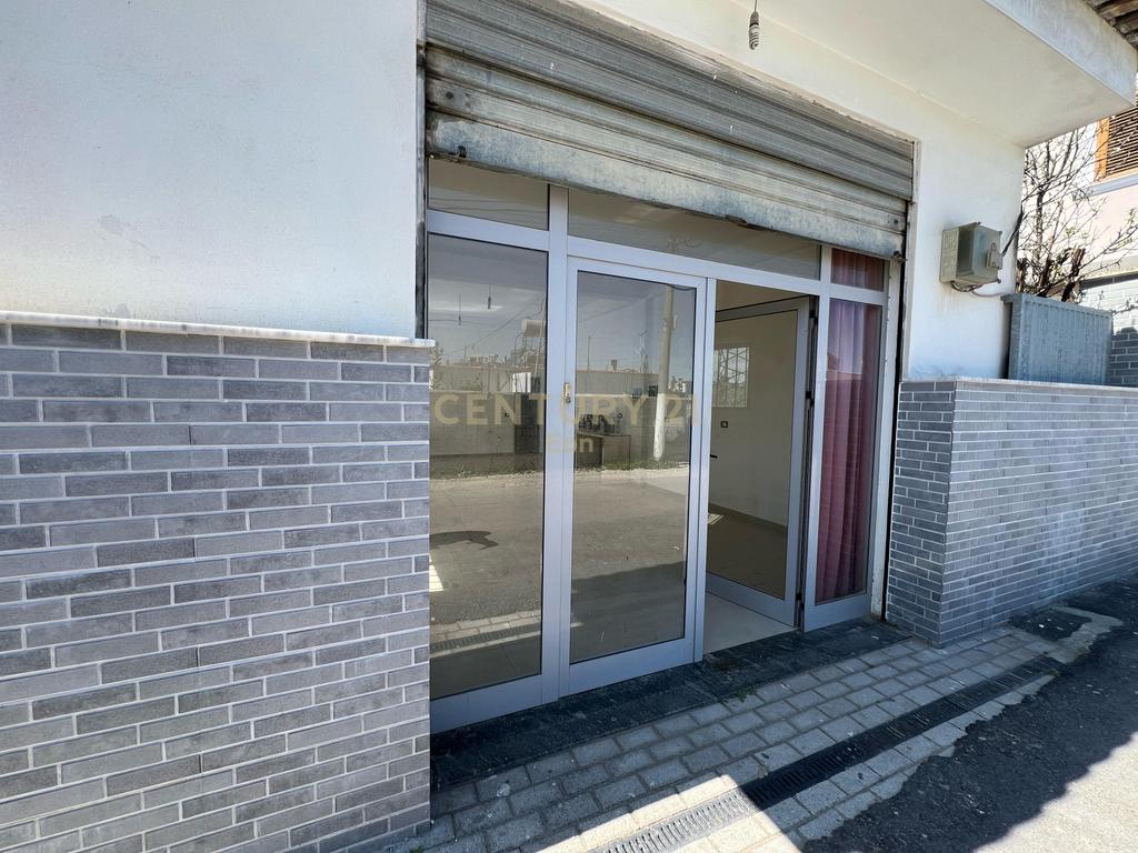 Espace multifonctionnel à louer à shkozet, Durrës!