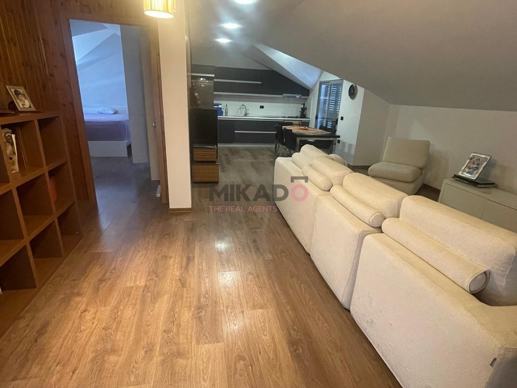 Villa en venta en koder kamez! (4)