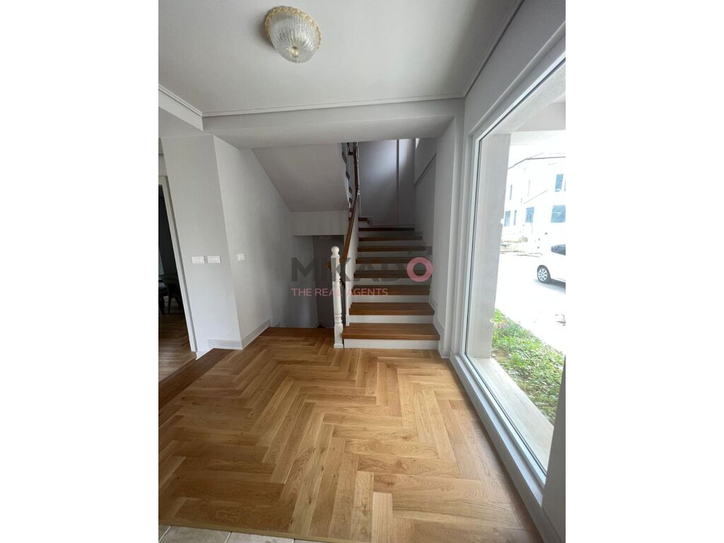¡villa en alquiler con piscina cerca de teg! (3)