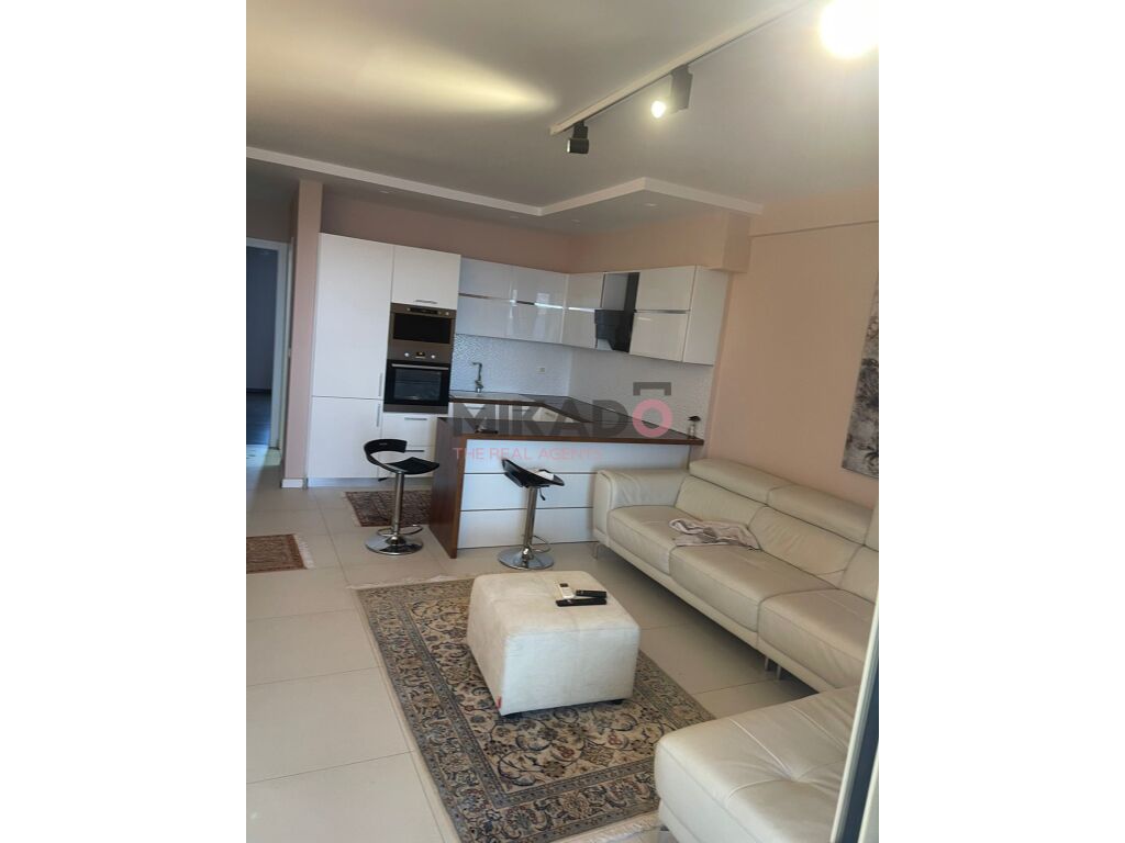 Apartamento 2+1 en venta en lungomare, vlore!