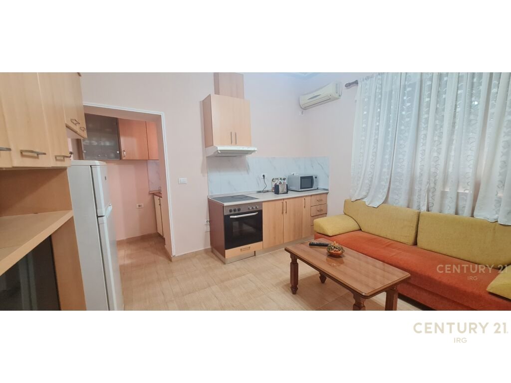 2+1+2 wohnung zur miete in der nähe der kavaja-strasse.