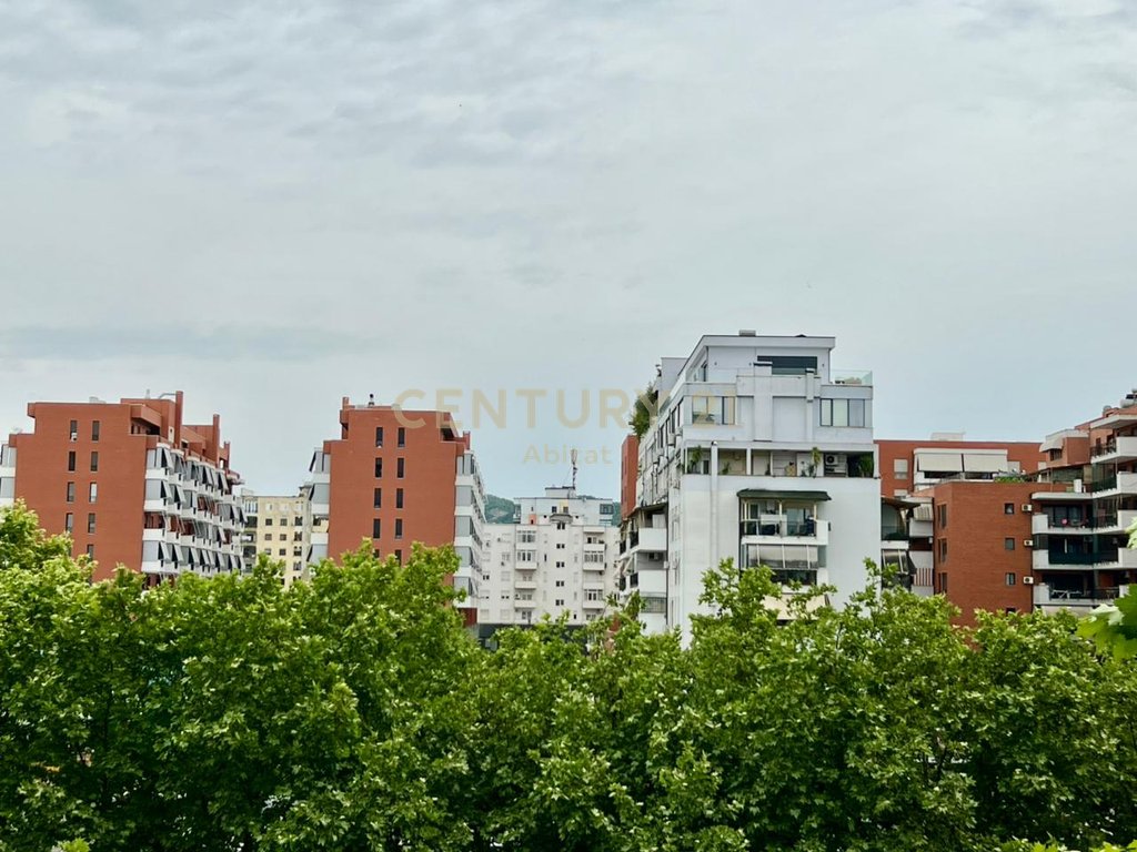 2+1+2 wohnung zur miete in der nähe der kavaja-strasse.