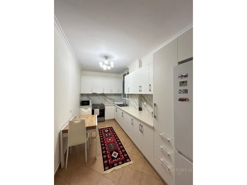2+1+2 wohnung zur miete in der nähe der kavaja-strasse.