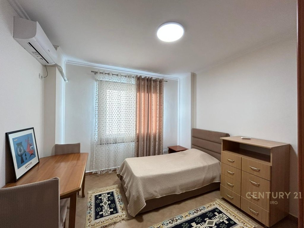 2+1+2 wohnung zur miete in der nähe der kavaja-strasse.