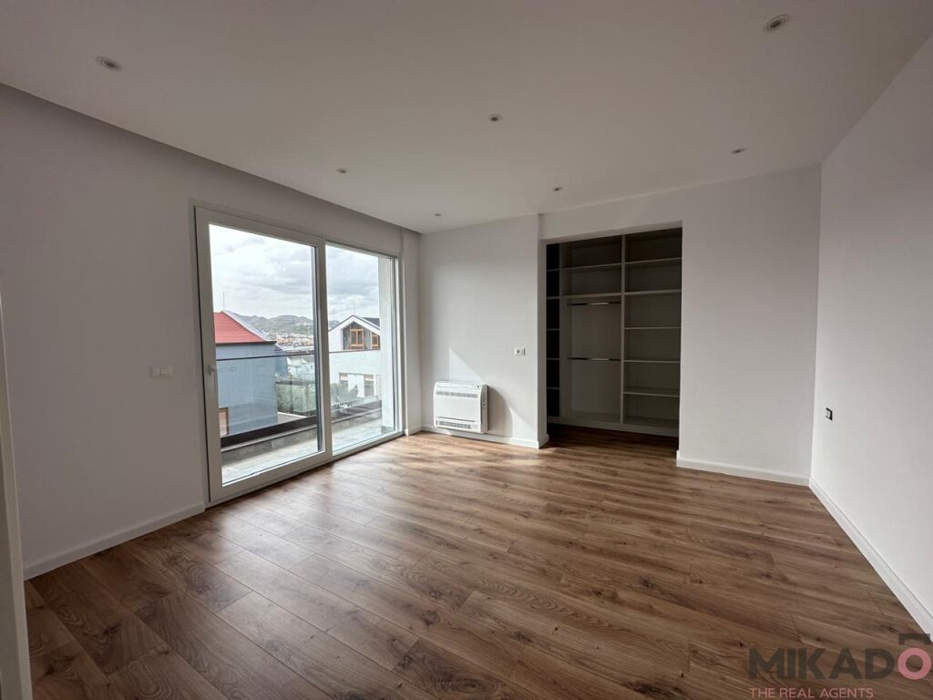Jepet vile me qira - luminor residence, teg!