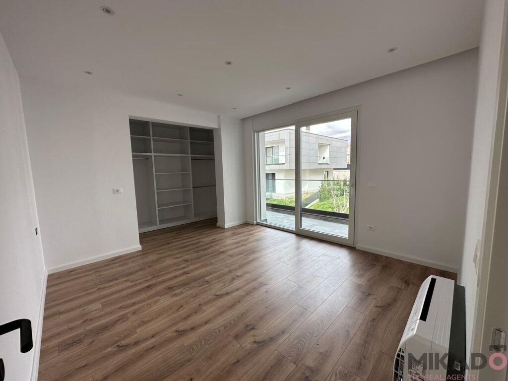 Jepet vile me qira - luminor residence, teg!