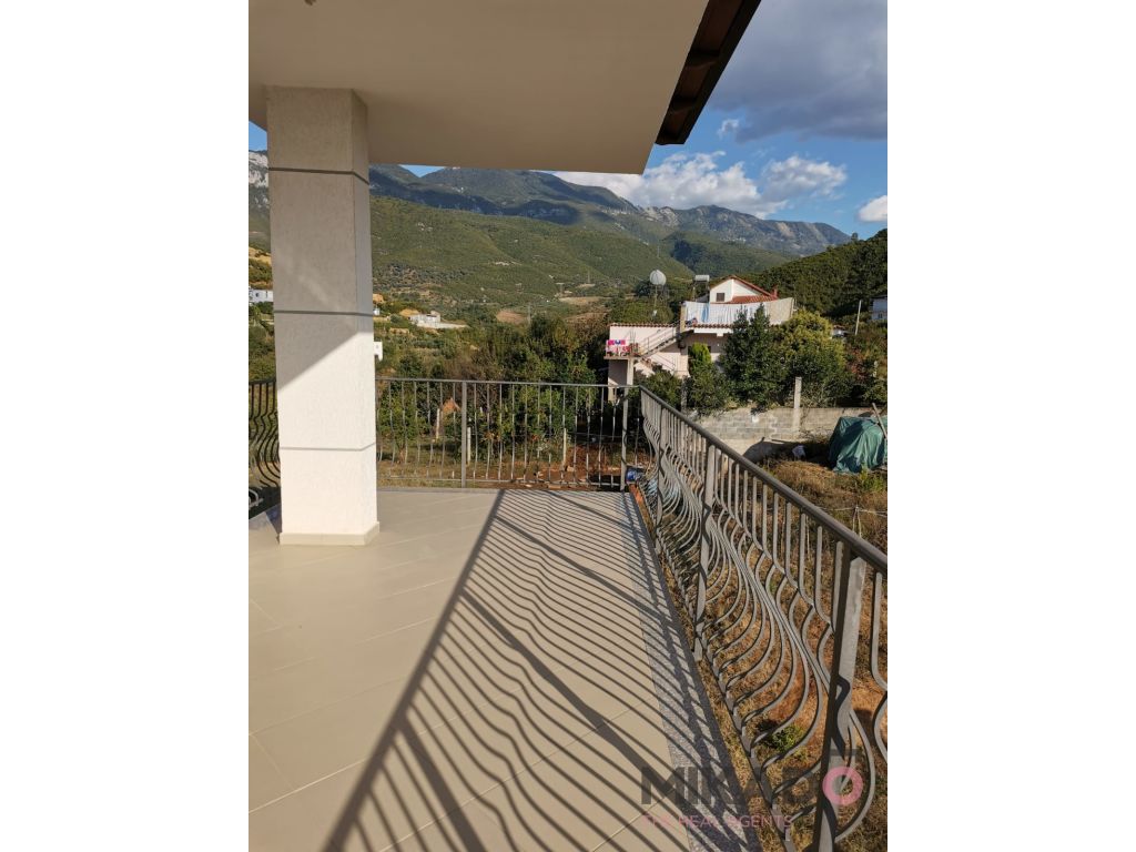 House for sale in tufina!