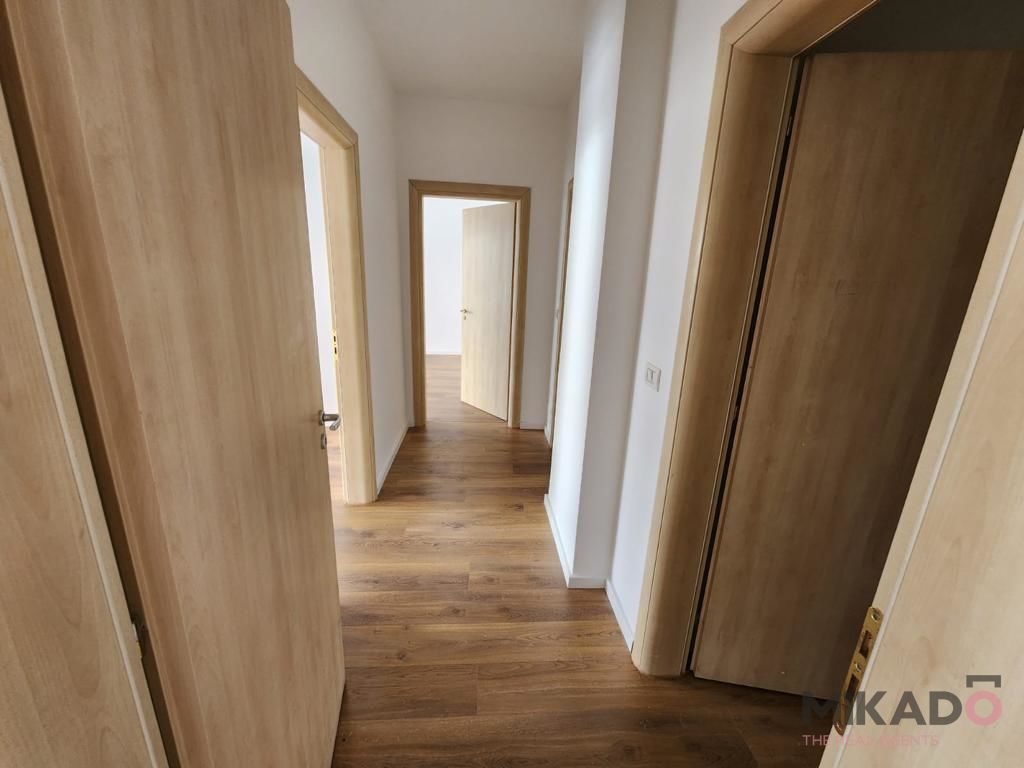 Mietwohnung als büro in der gemeinde parisit!