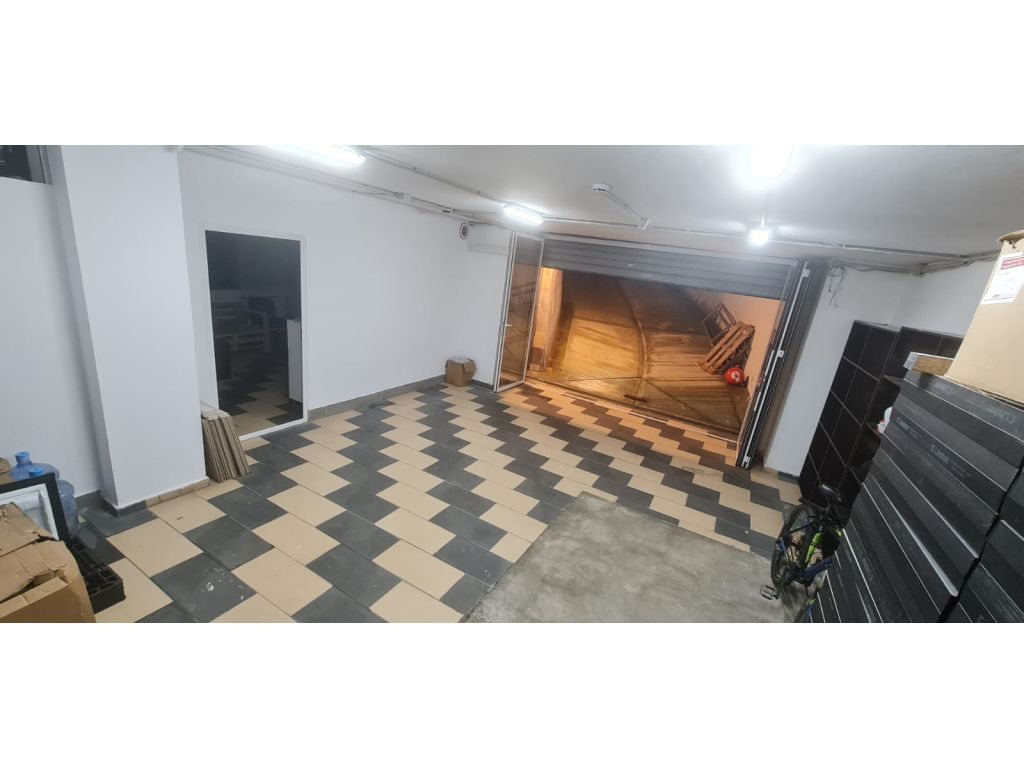 Espaço comercial com garagem no tregu elektrik!